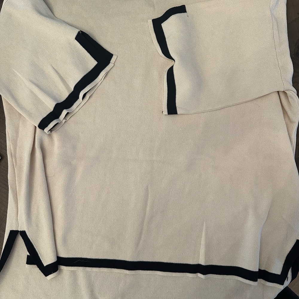 Sweater set - Picture 2 of 4